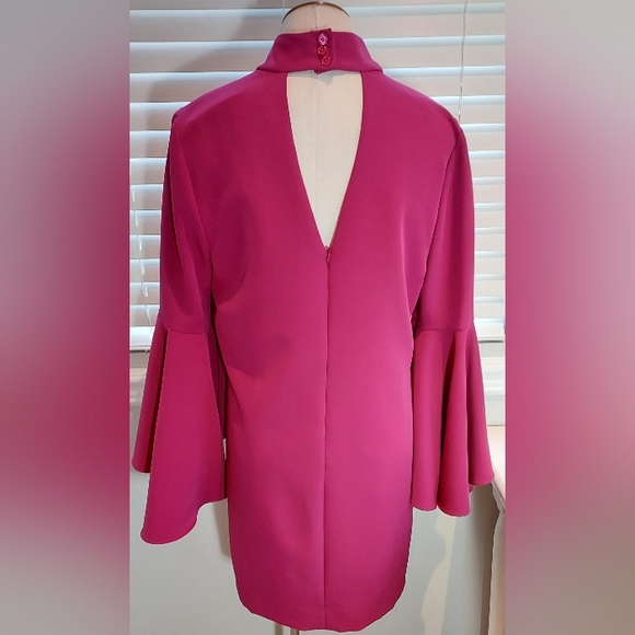 Milly Violet High Neck V Peep Front & Back Bell Sleeve Dress with Small Flaw - Picture 8 of 11